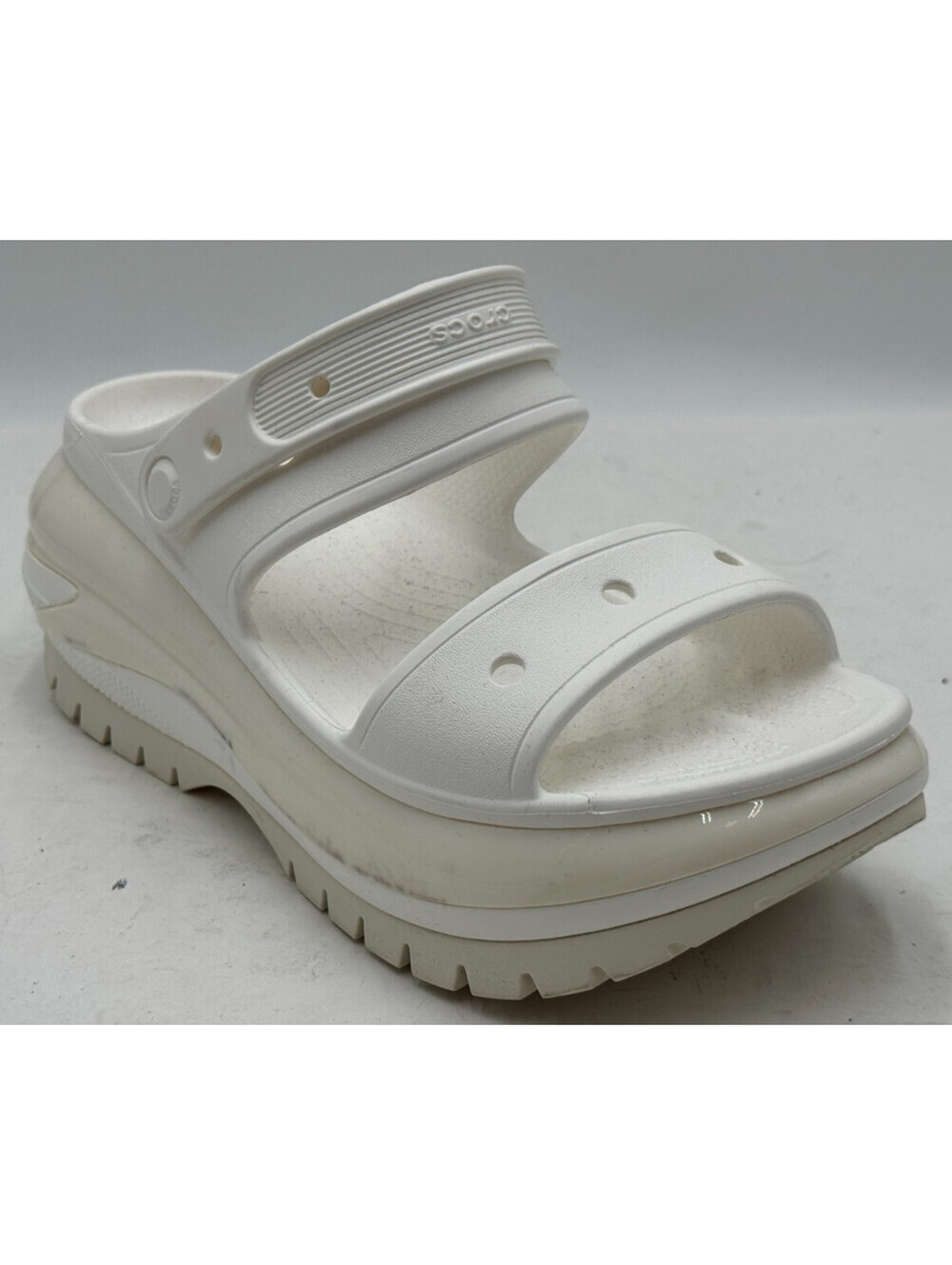 Crocs Classic Mega Crush Unisex Shoes M8/W10 Summit White Casual Slip On Sandals